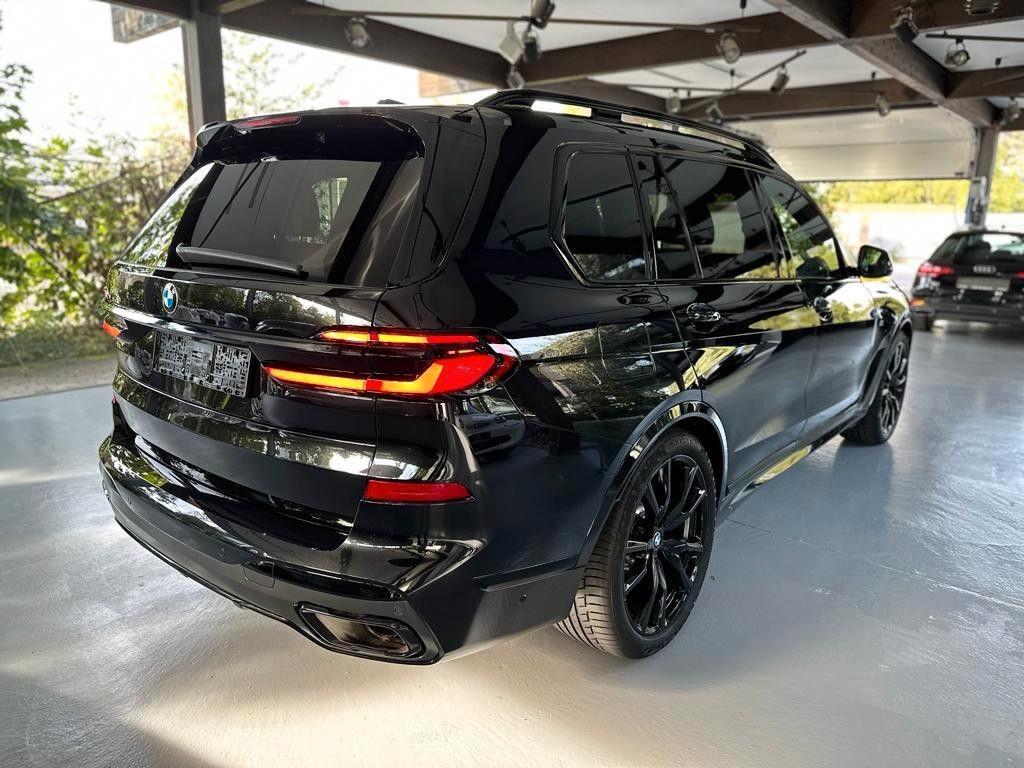 BMW X7 2024