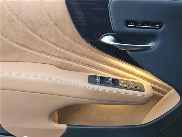 Lexus LS 500 2024