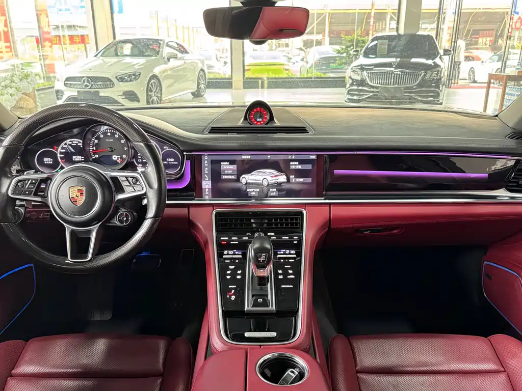 Porsche Panamera 2020