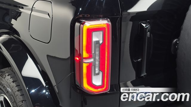 Ford Bronco 2024