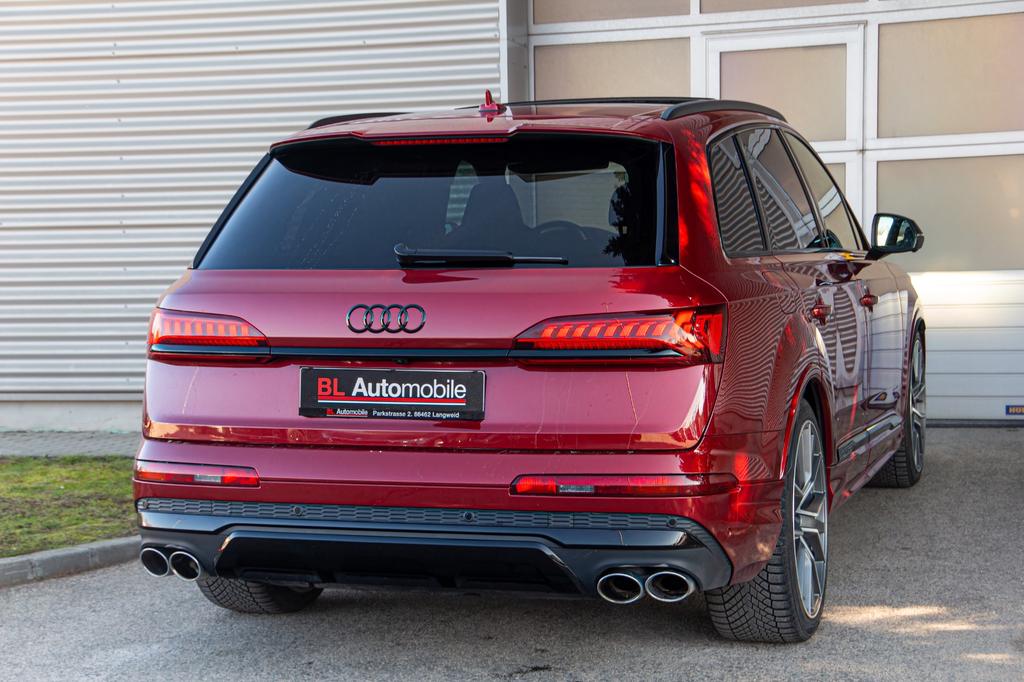 Audi SQ7 2023