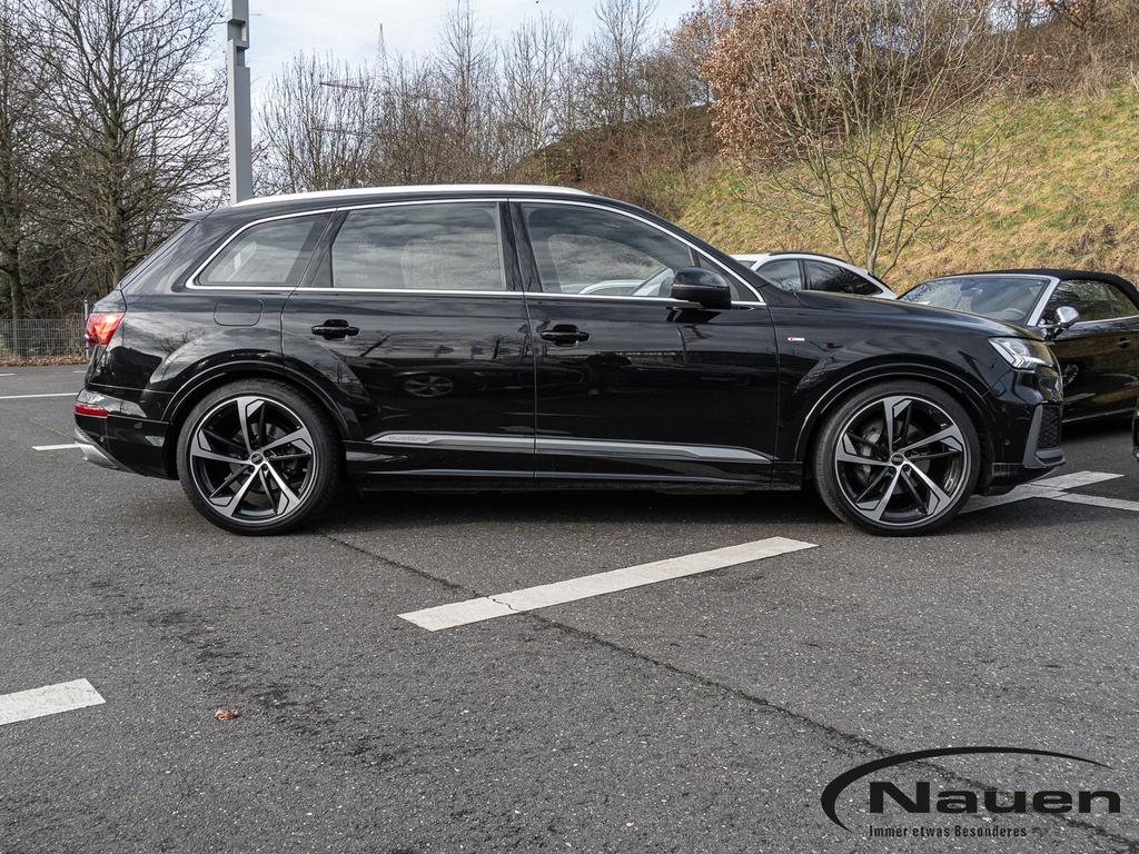 Audi Q7 2023
