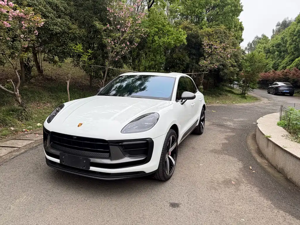 Porsche Macan 2023