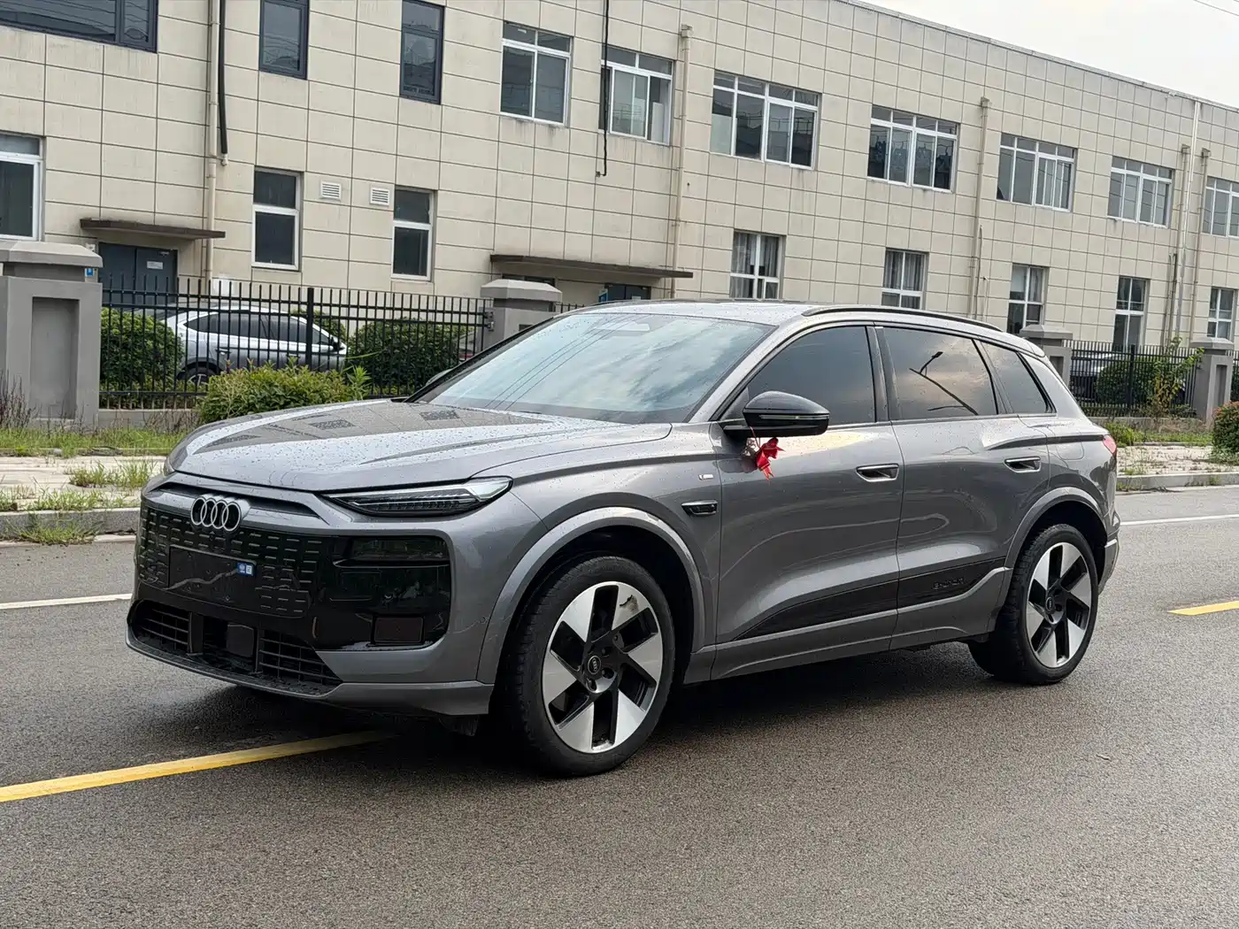 Audi e-tron 2025