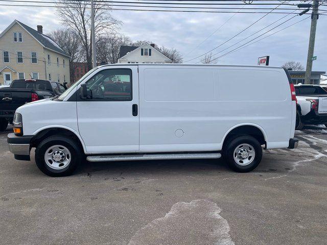 Chevrolet Express 2024