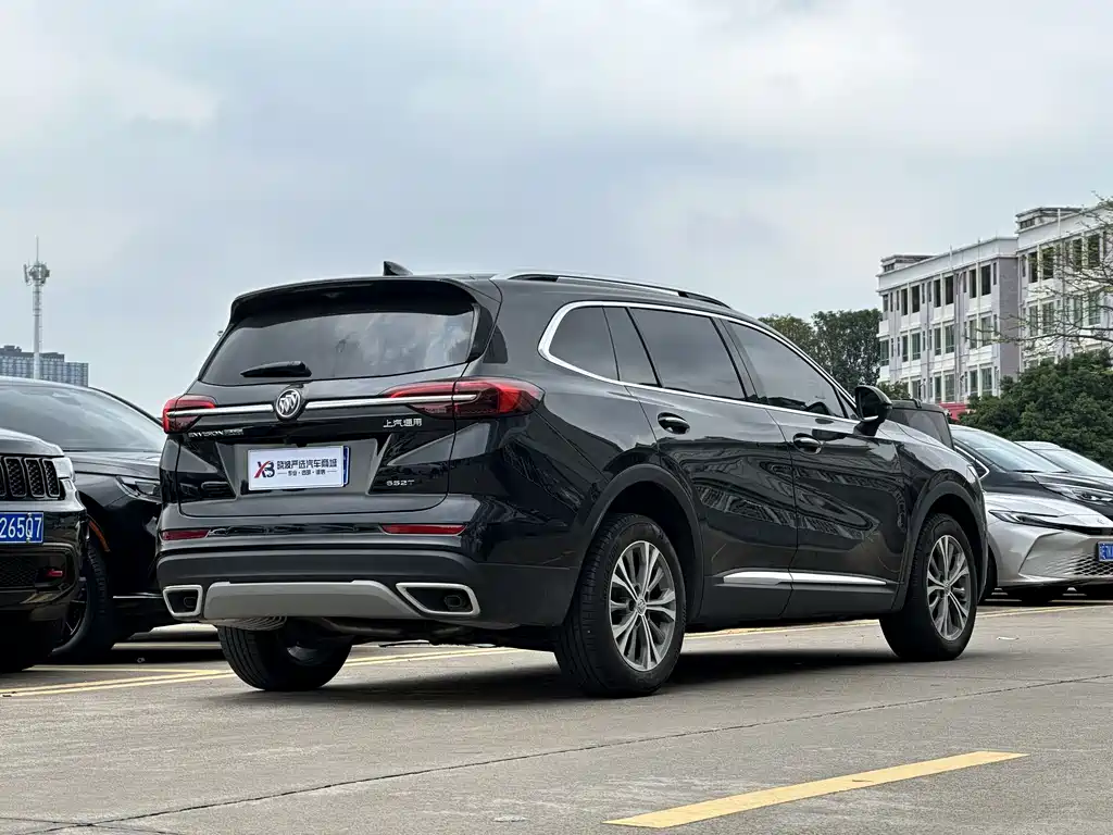 Buick Enclave 2023