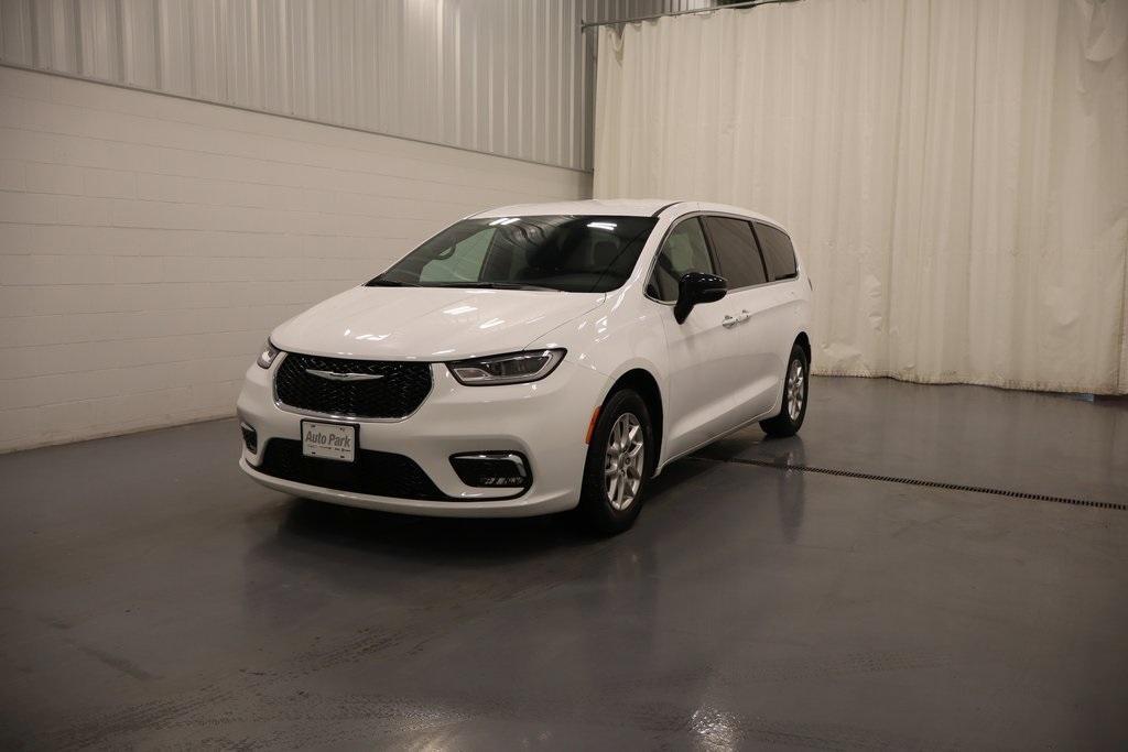Chrysler Pacifica 2025