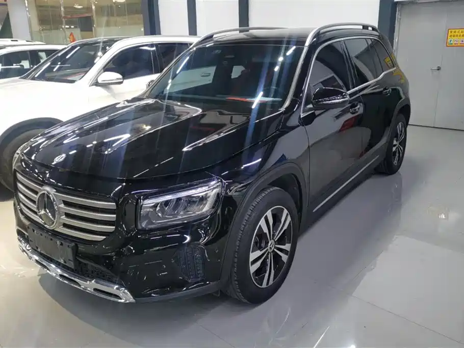 Mercedes-Benz GLB 2024