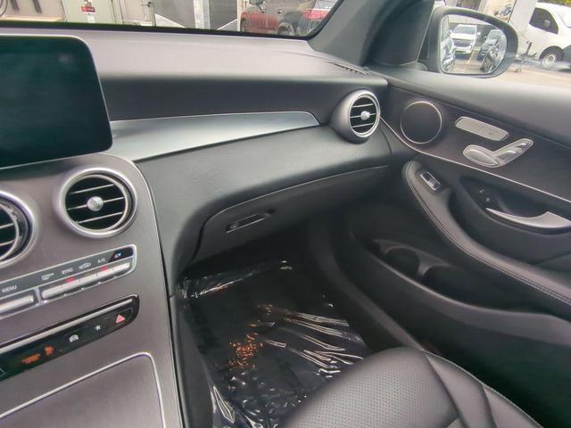 Mercedes-Benz GLC 300 2022