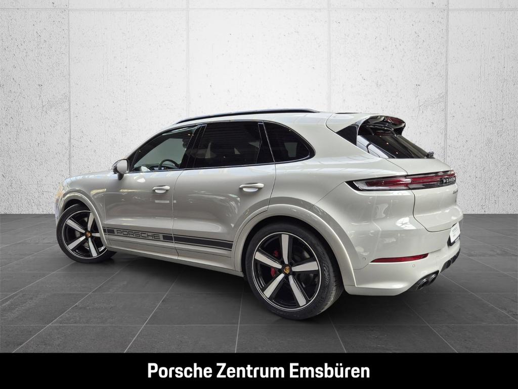 Porsche Cayenne 2024