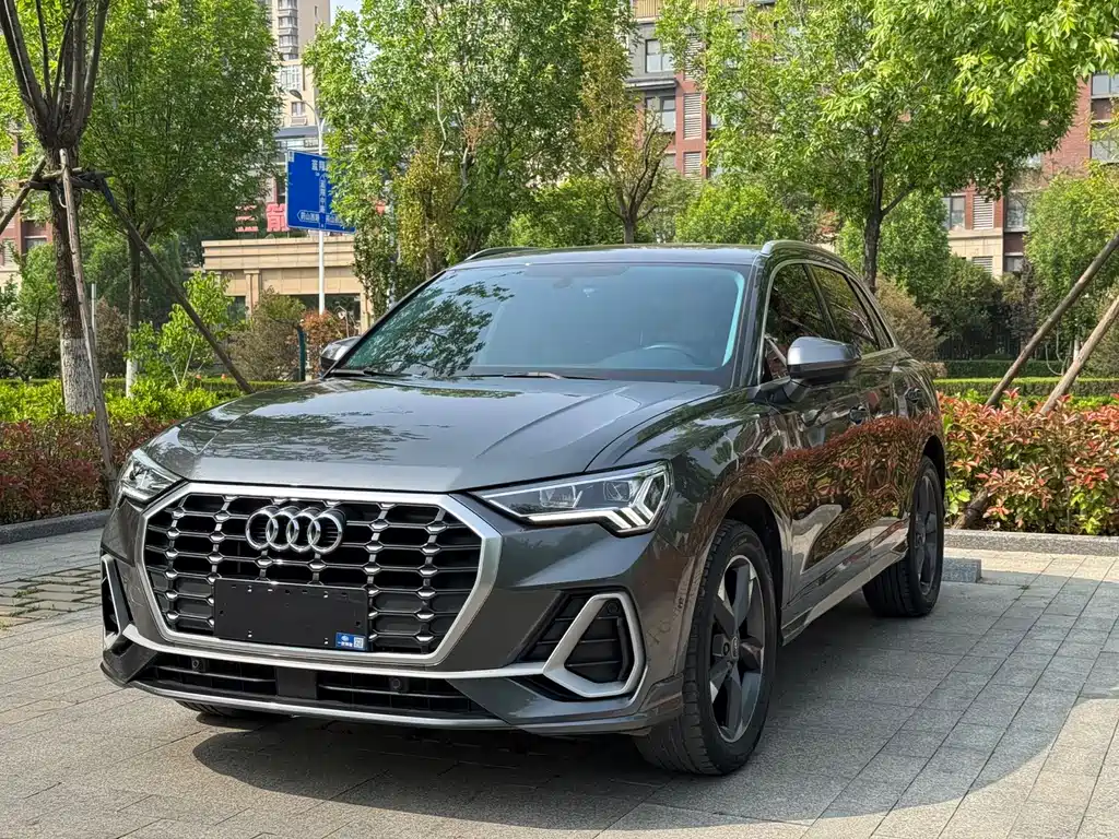 Audi Q3 2022