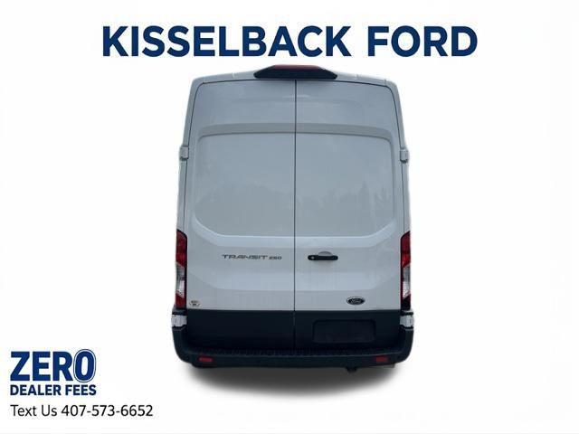 Ford Transit 2023