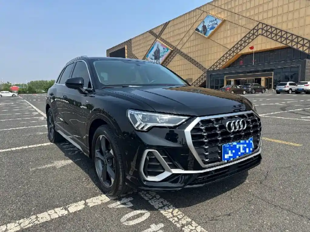 Audi Q3 2022