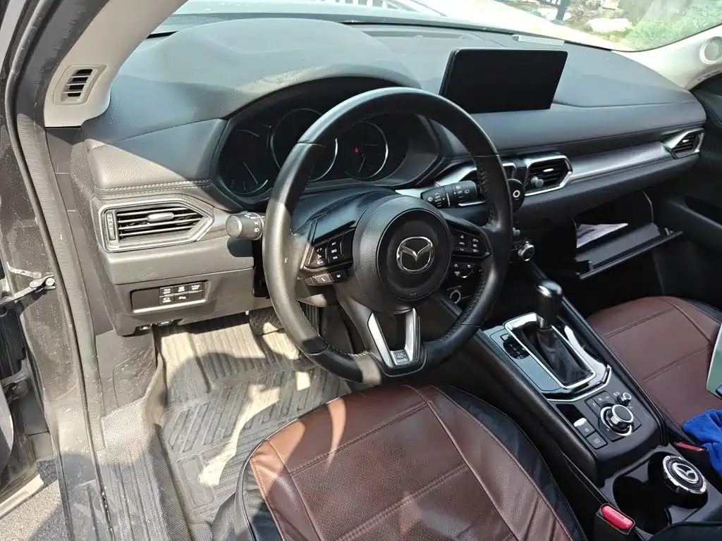 Mazda CX-5 2025