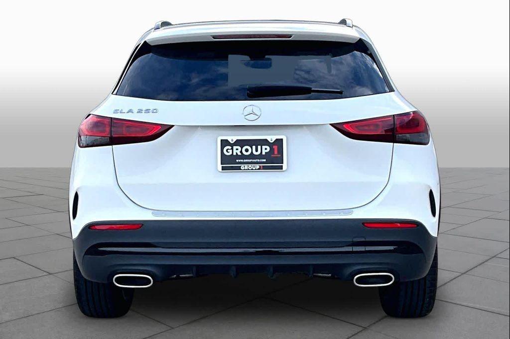 Mercedes-Benz GLA 250 2023