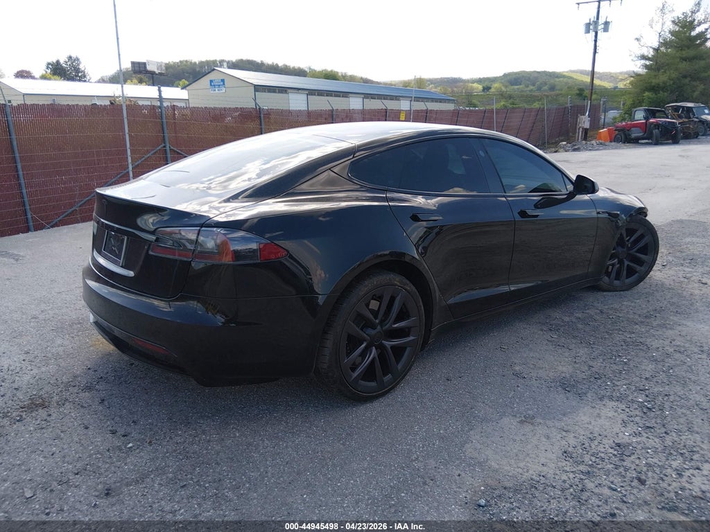 Tesla Model S 2021