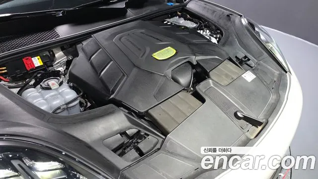 Porsche Cayenne 2020