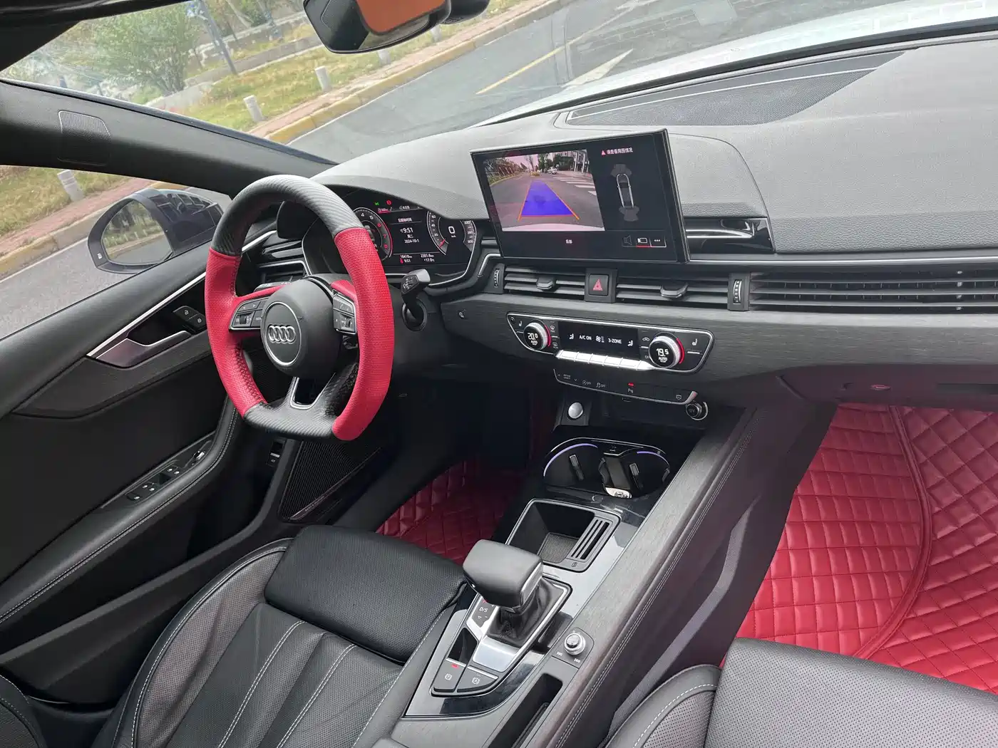 Audi A4 2023