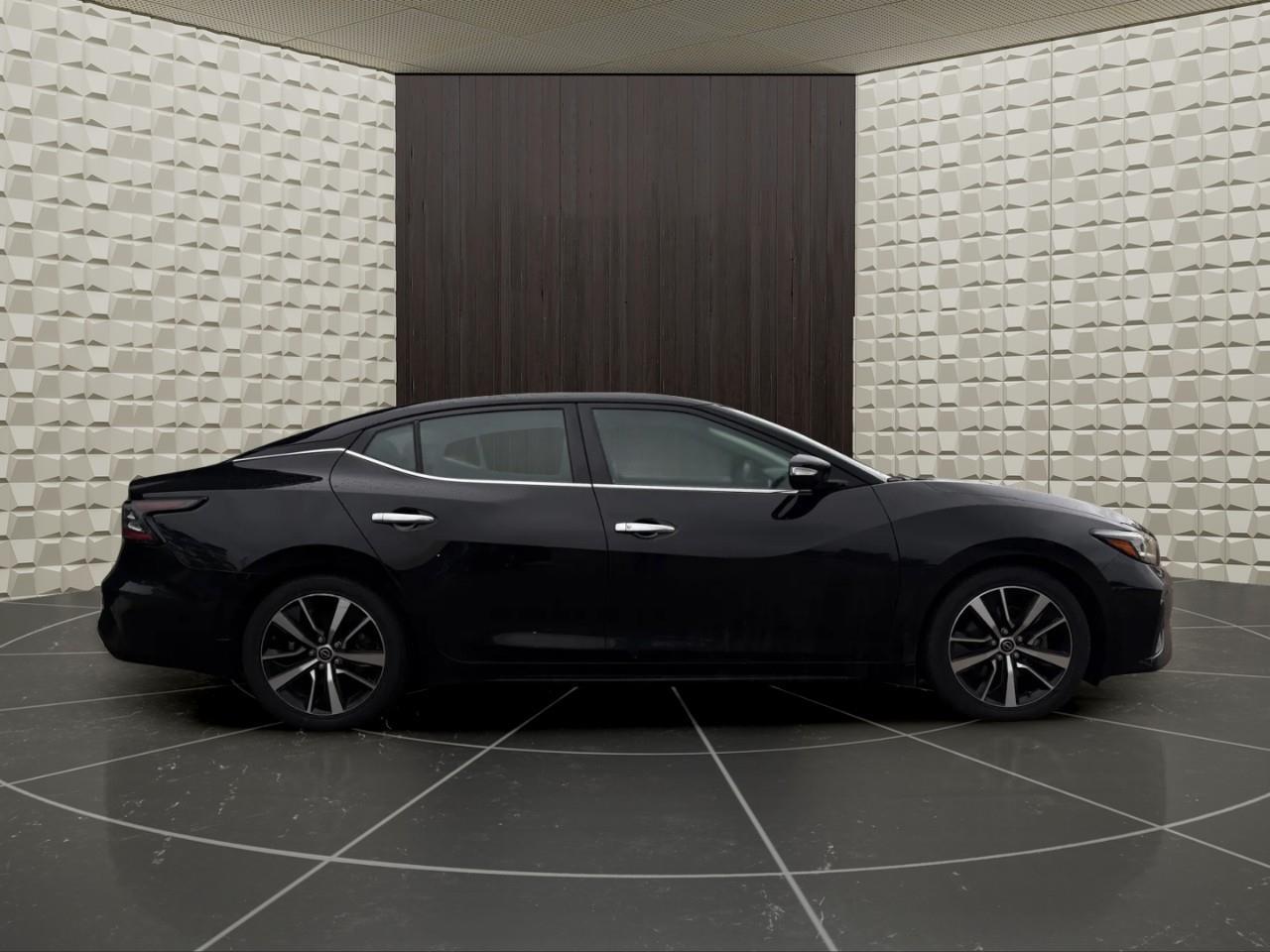 Nissan Maxima 2023