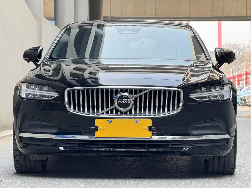 Volvo S90 2024