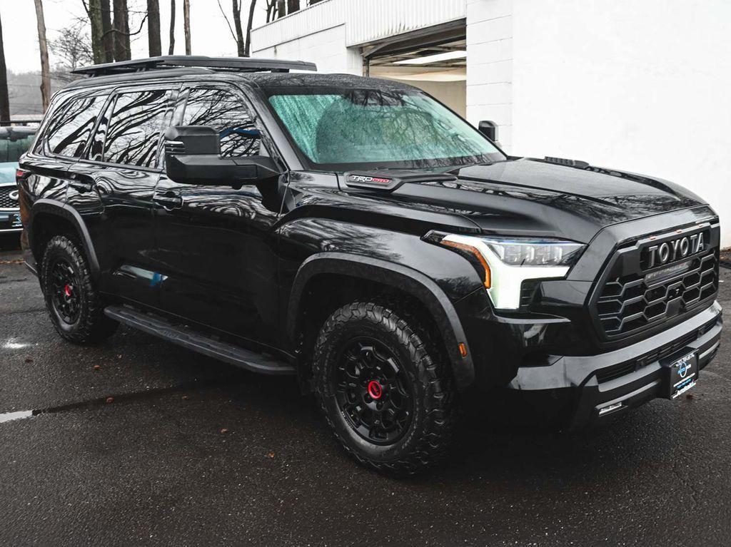 Toyota Sequoia 2023