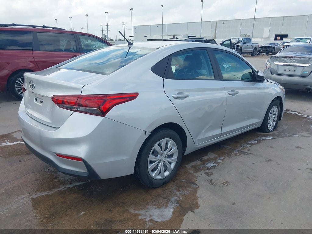 Hyundai Accent 2022