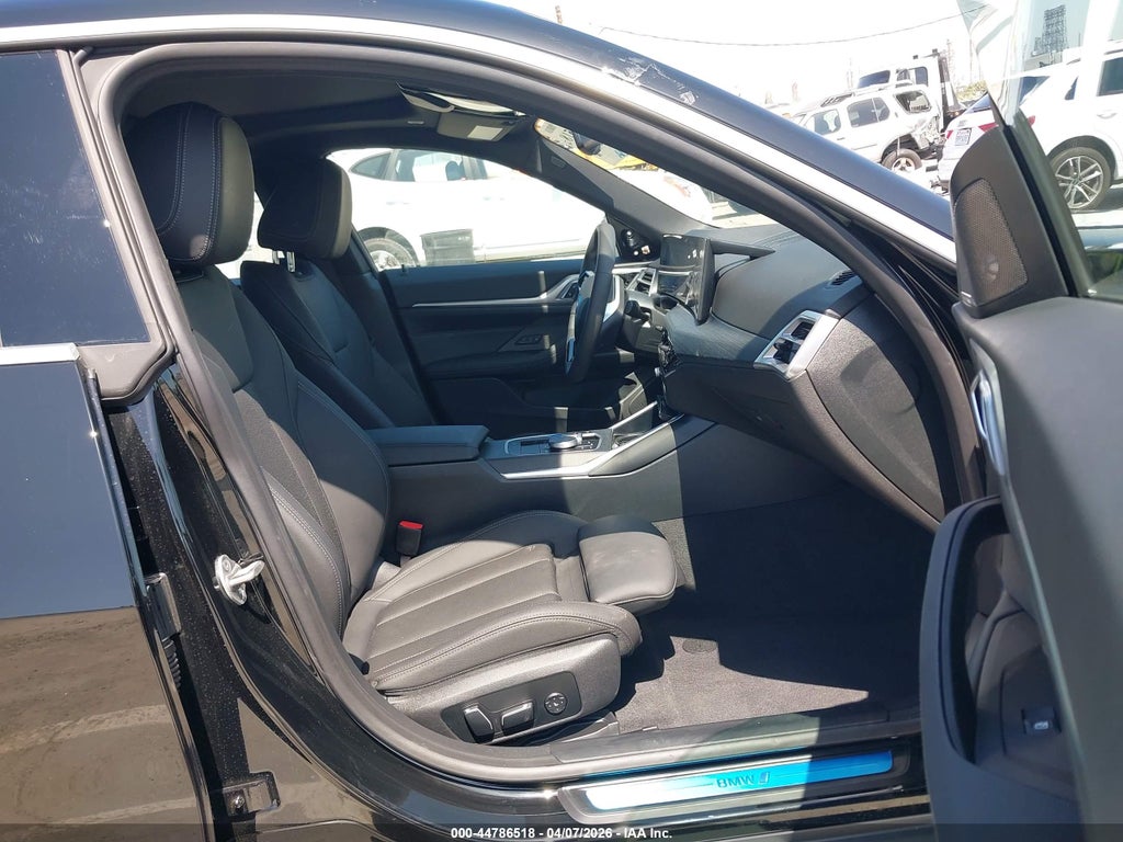 BMW i4 2025