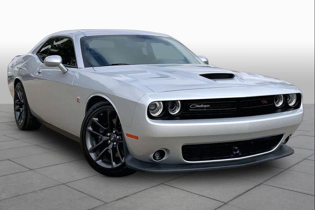 Dodge Challenger 2023