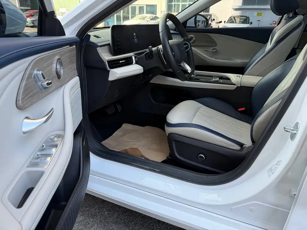 CHERY Arrizo 8 2022