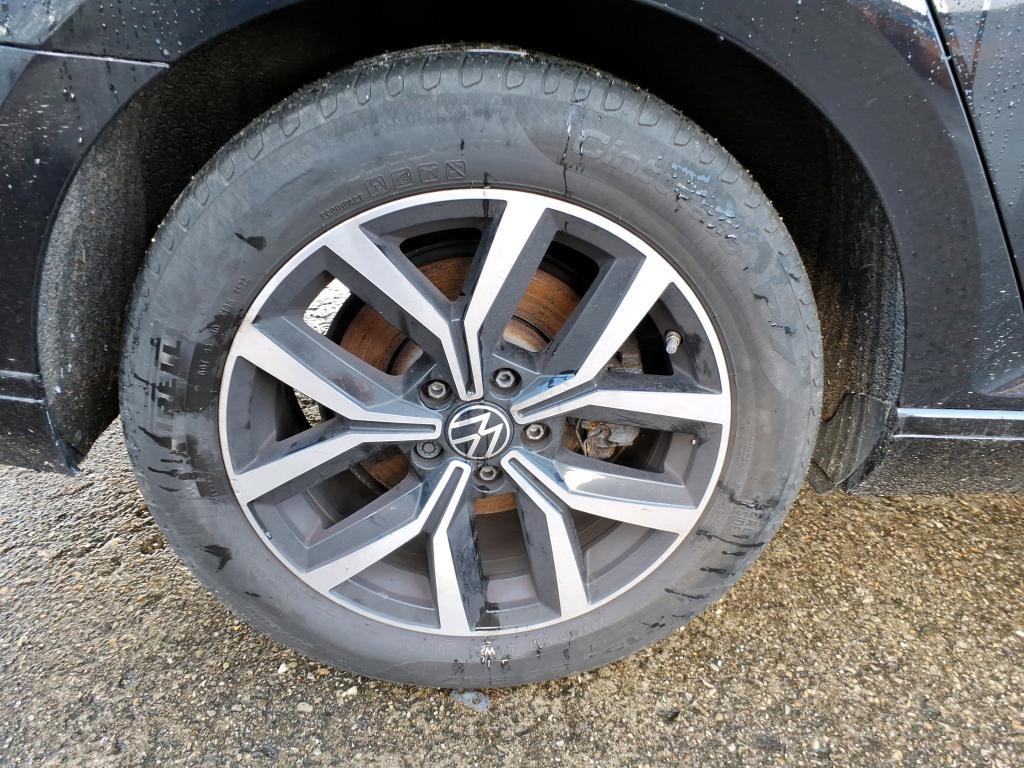 Volkswagen Passat 2023