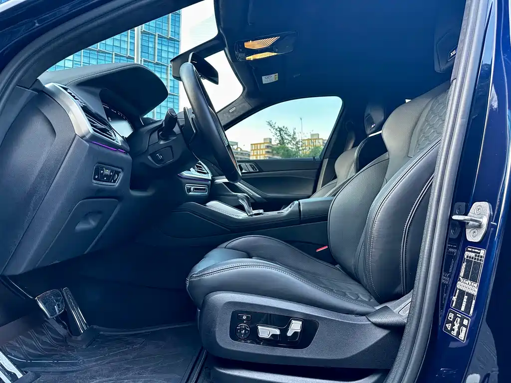 BMW X6 M 2023