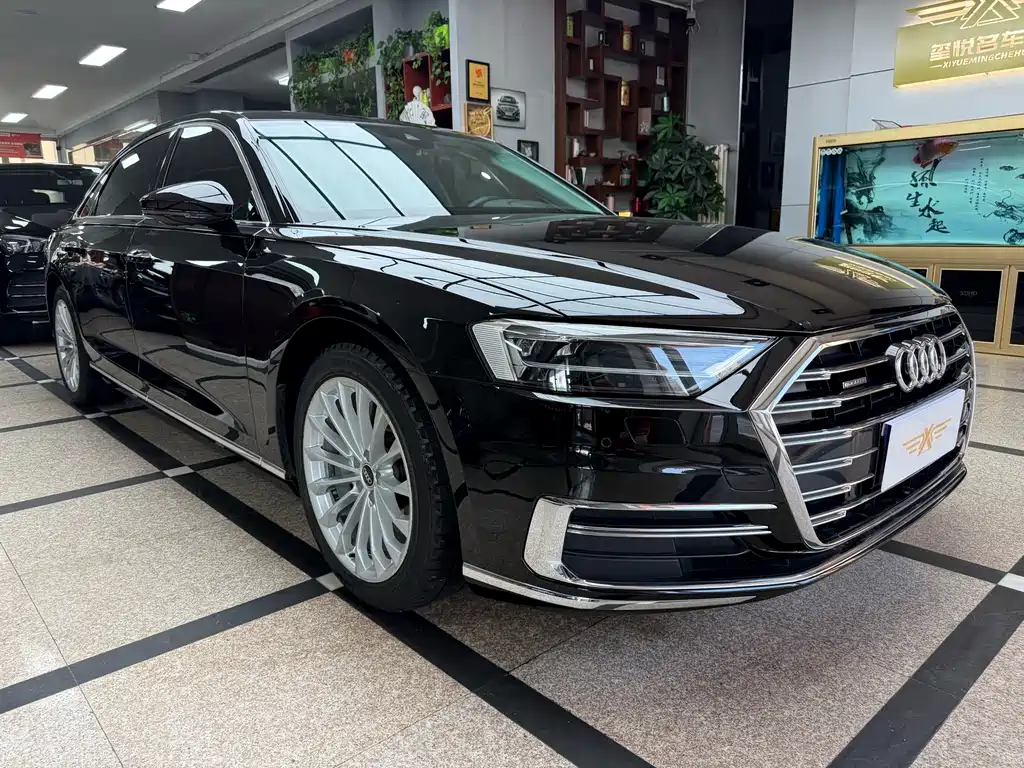 Audi A8 2021
