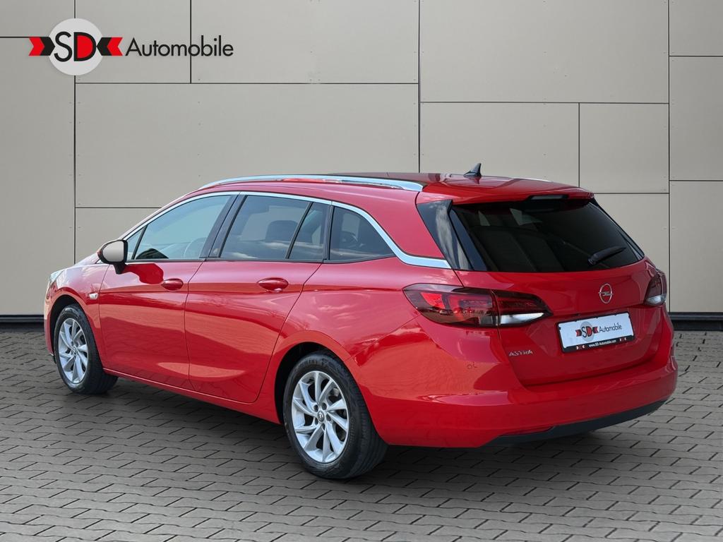 Opel Astra 2021