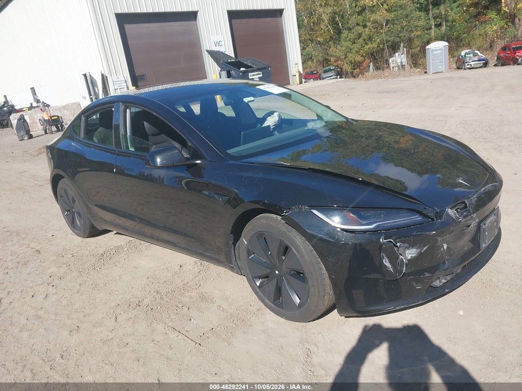 Tesla Model 3 2025