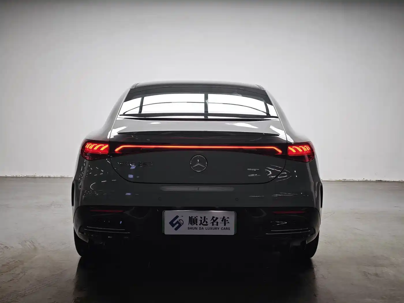 Mercedes-Benz EQE 2023