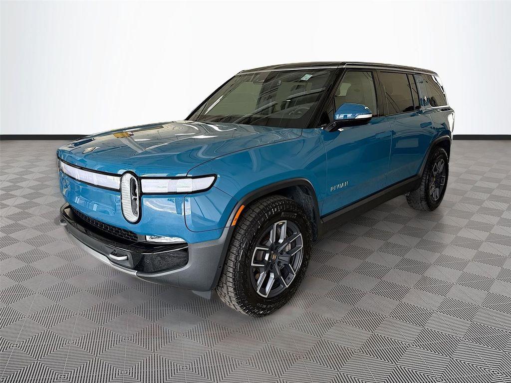 Rivian R1S 2024