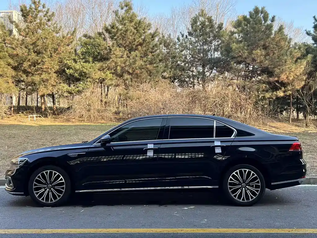 Volkswagen Phideon 2022