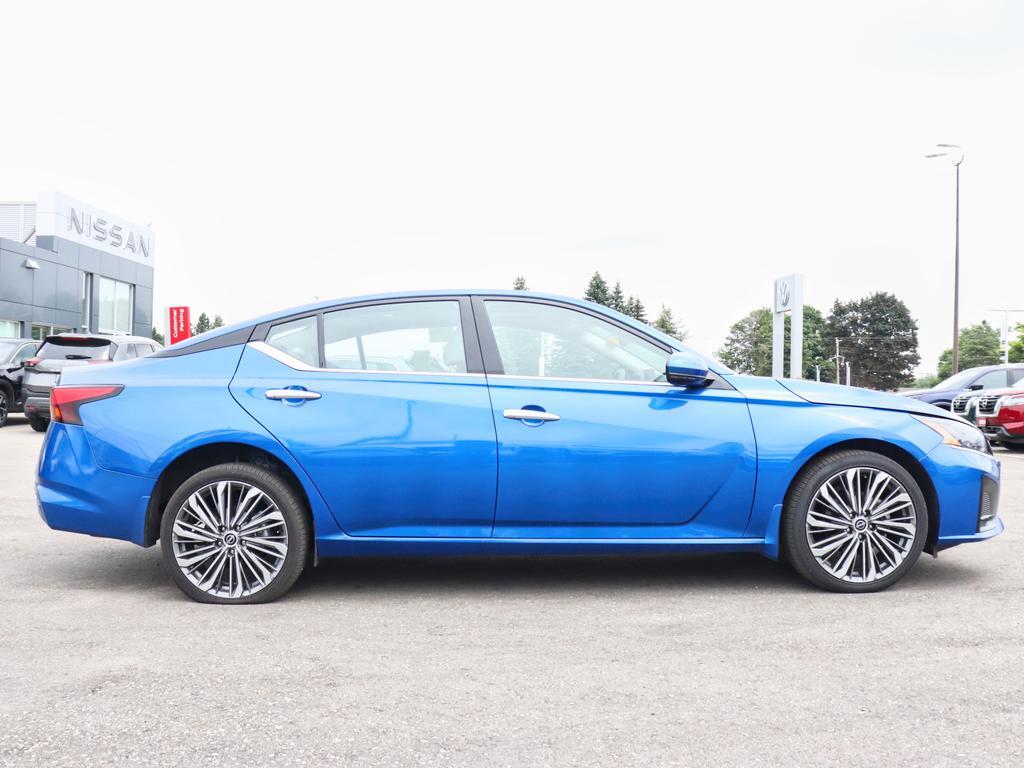 Nissan Altima 2025