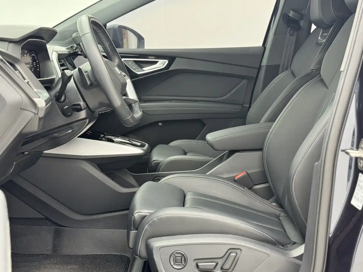 Audi Q4 e-tron 2023