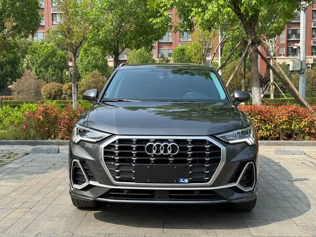 Audi Q3 2022