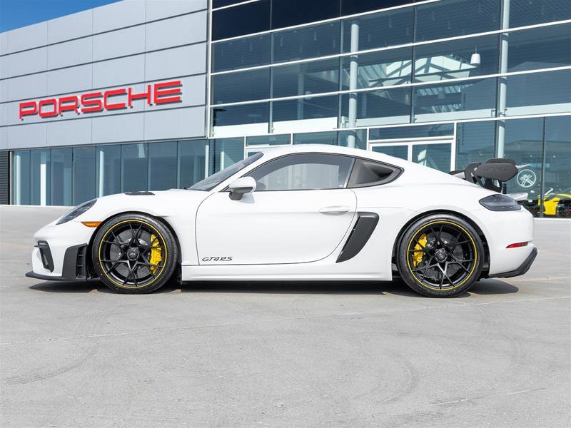 Porsche Cayman 2025
