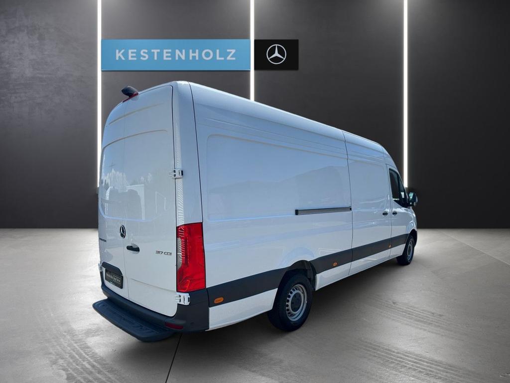 Mercedes-Benz SPRINTER 2025