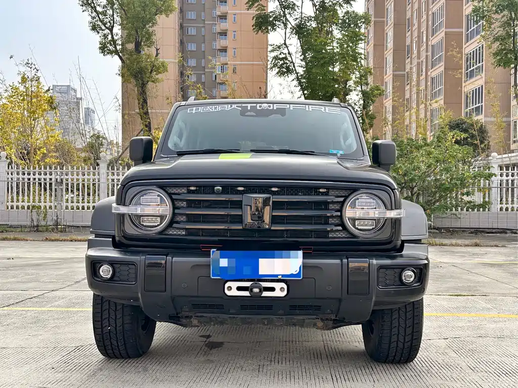 Tank 300 2021