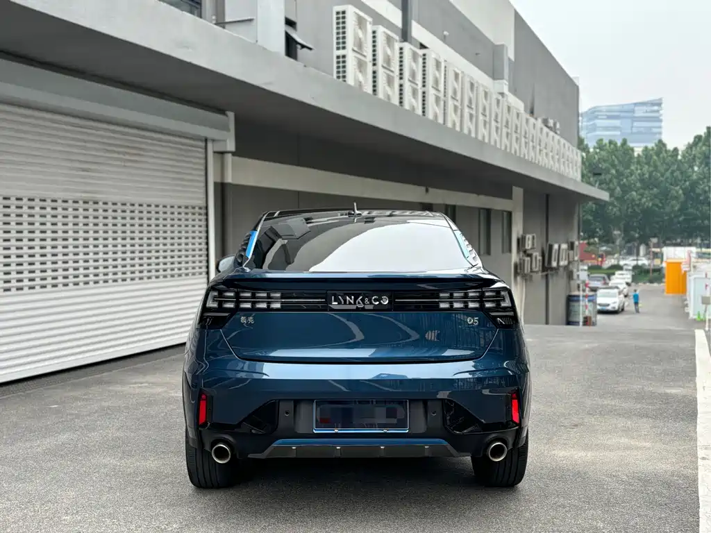 Lynk & Co 05 2020