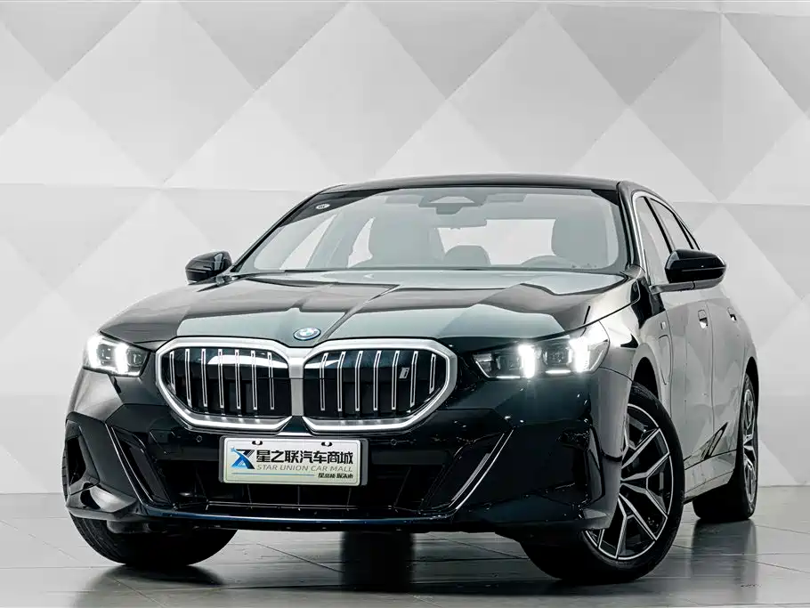 BMW i5 2026