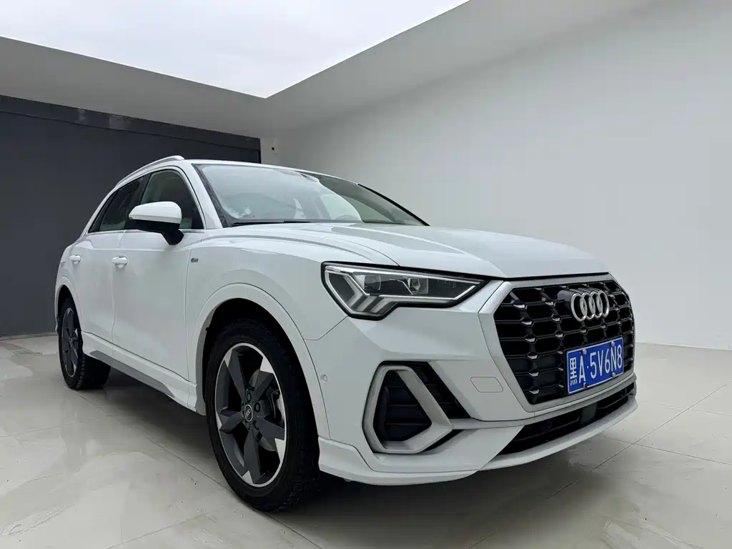 Audi Q3 2022