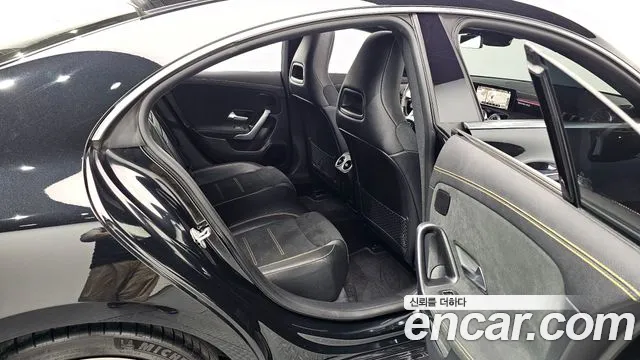 Mercedes-Benz CLA 2022