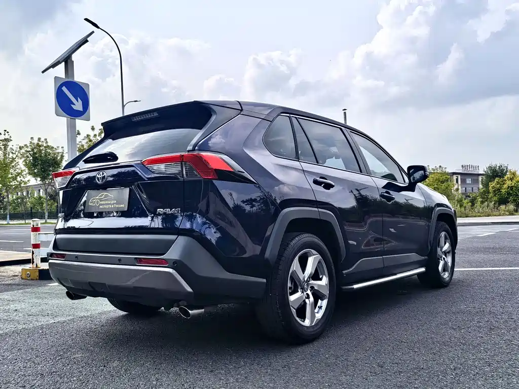 Toyota RAV4 2022