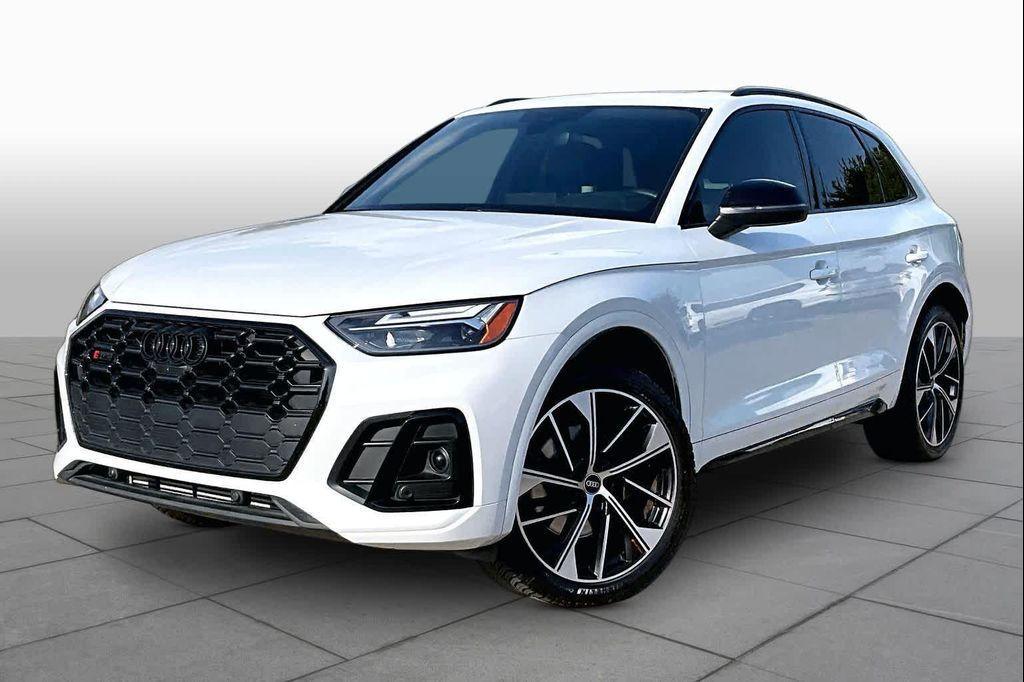 Audi SQ5 2024