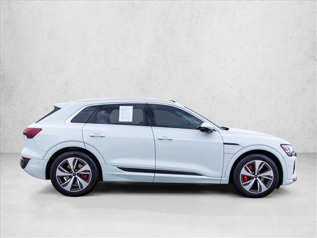 Audi Q8 e-tron 2024